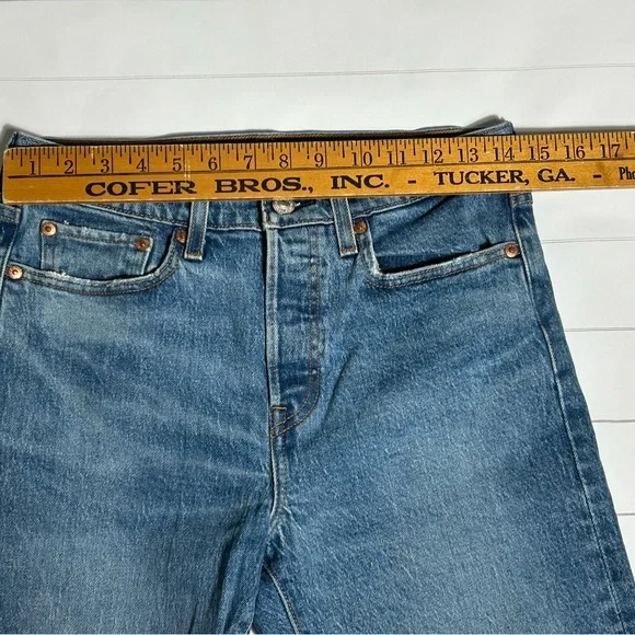 Levi’s Wedgie Jeans - Picture 4 of 5